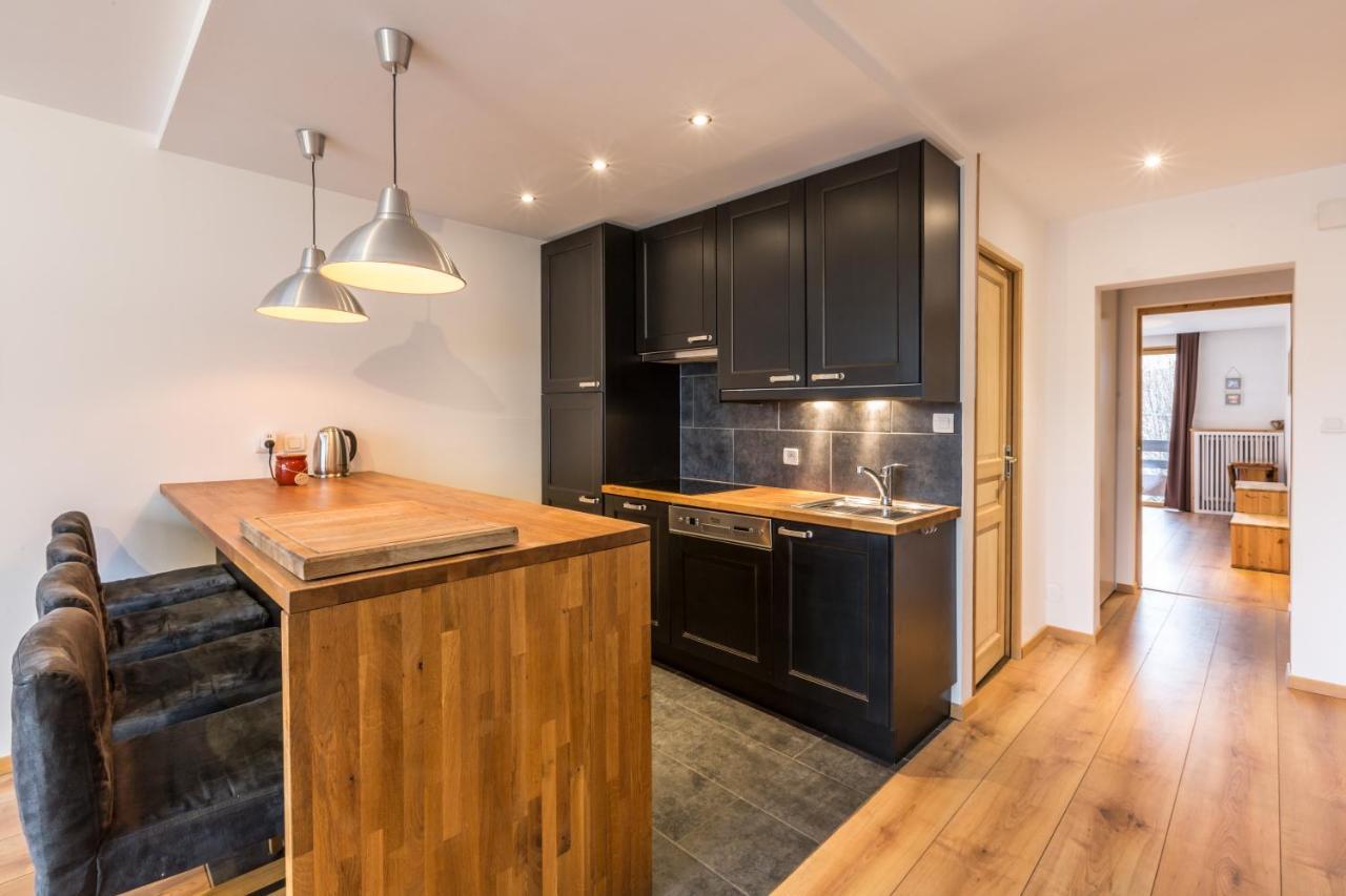 Apartment Periades - Central Chamonix Incredible Mountain Views Exterior photo