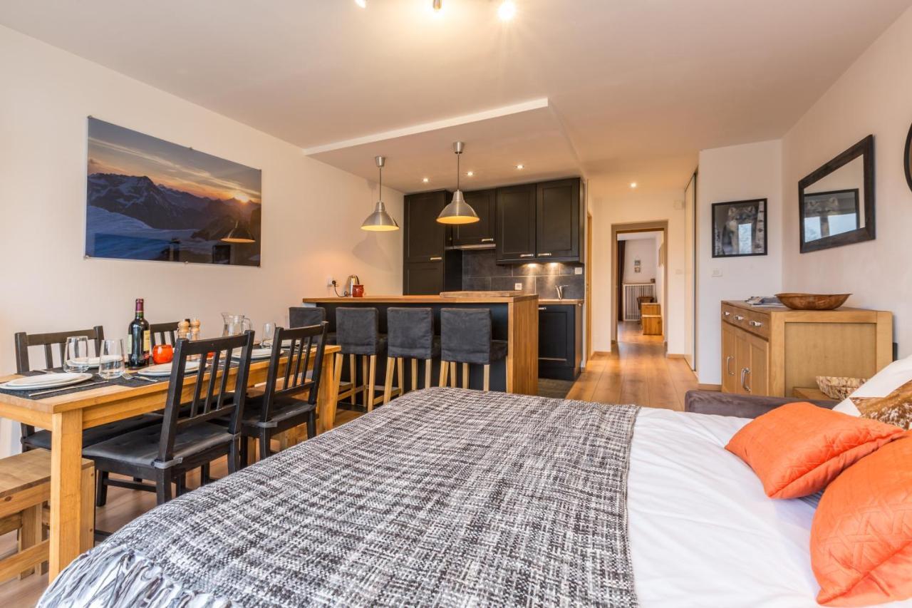 Apartment Periades - Central Chamonix Incredible Mountain Views Exterior photo