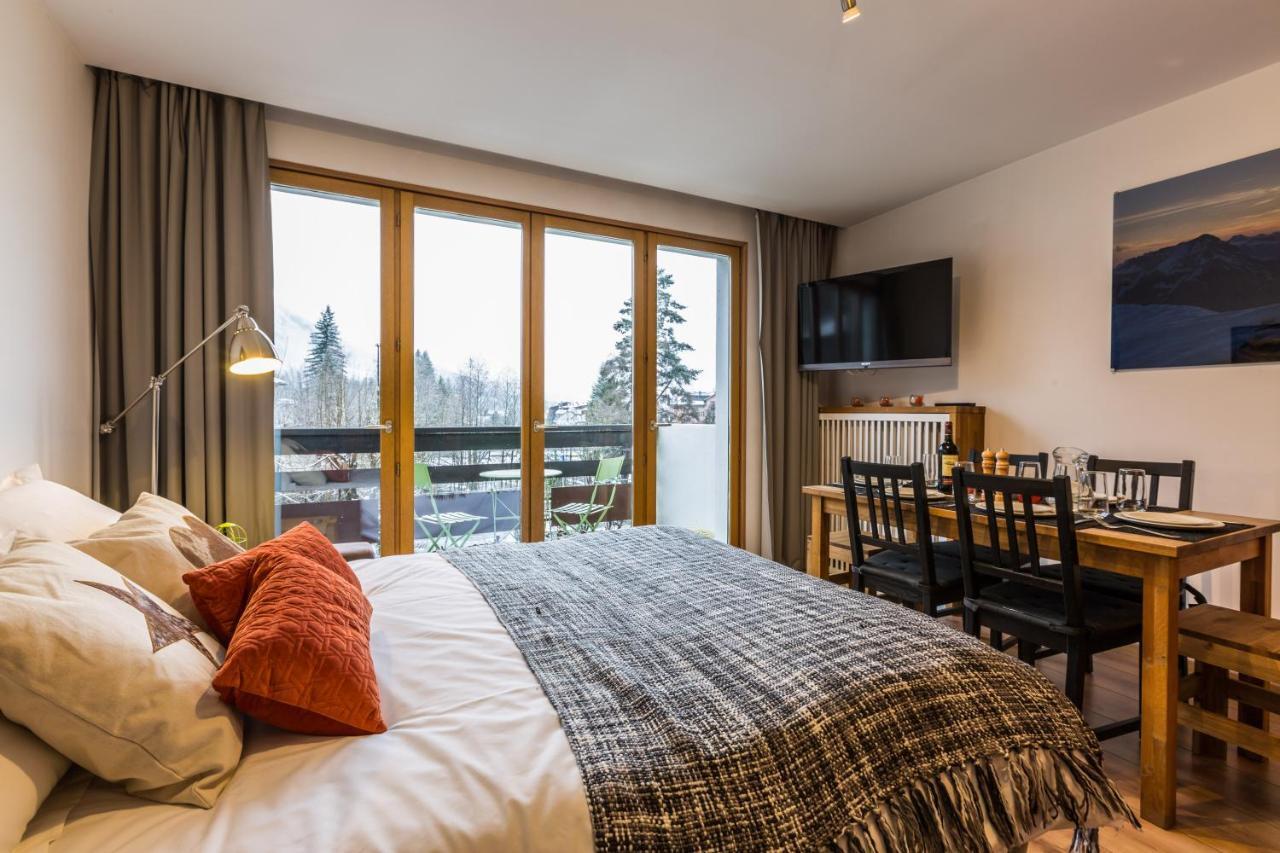 Apartment Periades - Central Chamonix Incredible Mountain Views Exterior photo
